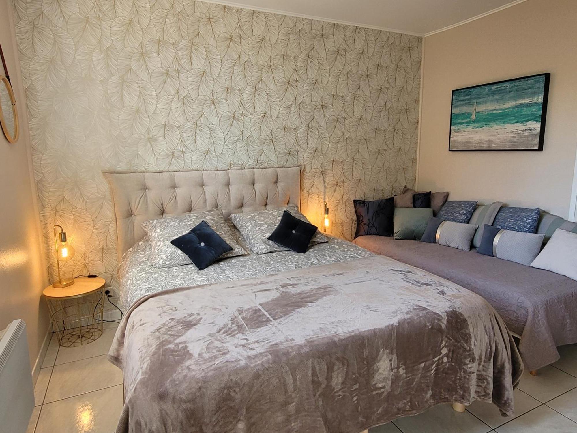 Villa Renovee Avec Piscine Privee Clermont-lʼHérault Exterior foto